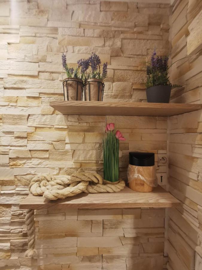 Le Spa De La Cathedrale - Jacuzzi - Sauna - Champagne - Netflix - Wifi Troyes Bagian luar foto