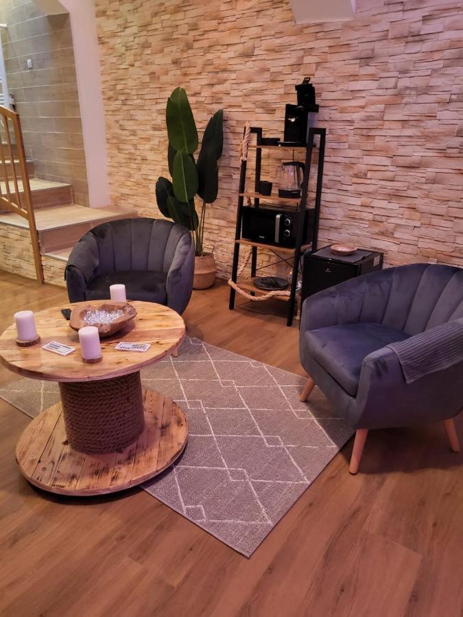 Le Spa De La Cathedrale - Jacuzzi - Sauna - Champagne - Netflix - Wifi Troyes Bagian luar foto